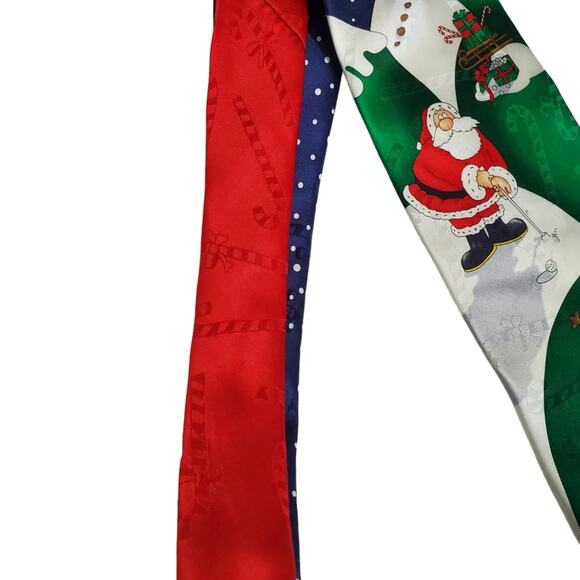 Hallmark Yule Tie Greetings Santa Golfing at North Pole 100% Silk - Picture 7 of 10